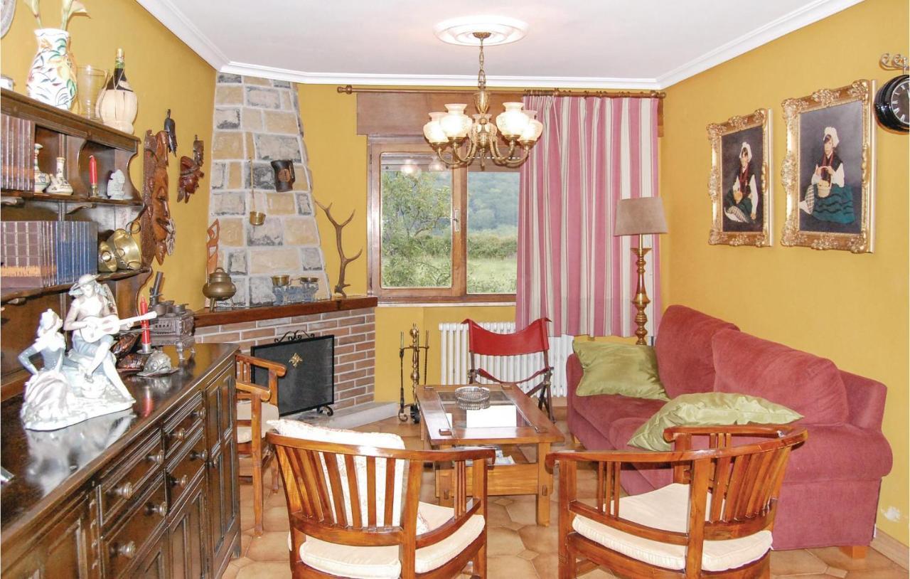 Gorgeous Home In Pilona With Kitchen La Pinera المظهر الخارجي الصورة
